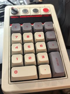 Teclado numérico (funciona como calculadora)