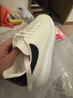 （分類：）位於 。 由 buystuff1234aa 提交（商品編號 1372627658，圖片 1）。簡介： 。