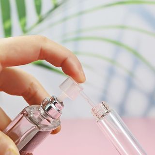 Convenient for portioning and taking out❗️ Perfume refill tool set (5ml * 5 bottles, funnel, dispenser)64190027029761110