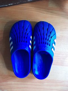 (Category: ) located in . Submitted by nicole.apparel (Listing ID 1372513347, Image 1). Description: .