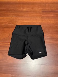 (Category: ) located in . Submitted by tiffanykoh (Listing ID 1372621839, Image 1). Description: .