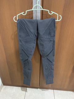 (Kategori: ) berada di . Dikirim oleh kezia.su (ID iklan 1372483775, Gambar 1). Deskripsi: .