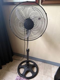 (Category: ) located in . Submitted by jammy97 (Listing ID 1372649168, Image 1). Description: .