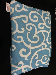 (Kategori: ) berada di . Dikirim oleh cupsngo.preloved (ID iklan 1372659099, Gambar 1). Deskripsi: .