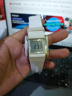 (Category: ) located in . Submitted by mrpreloved30damharemza (Listing ID 1372656167, Image 1). Description: .