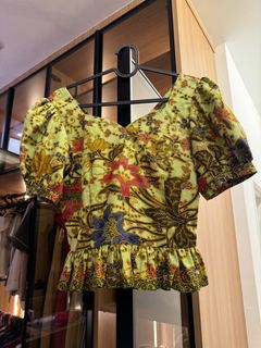 (Category: ) located in . Submitted by preloved_closet2024 (Listing ID 1372568700, Image 1). Description: .