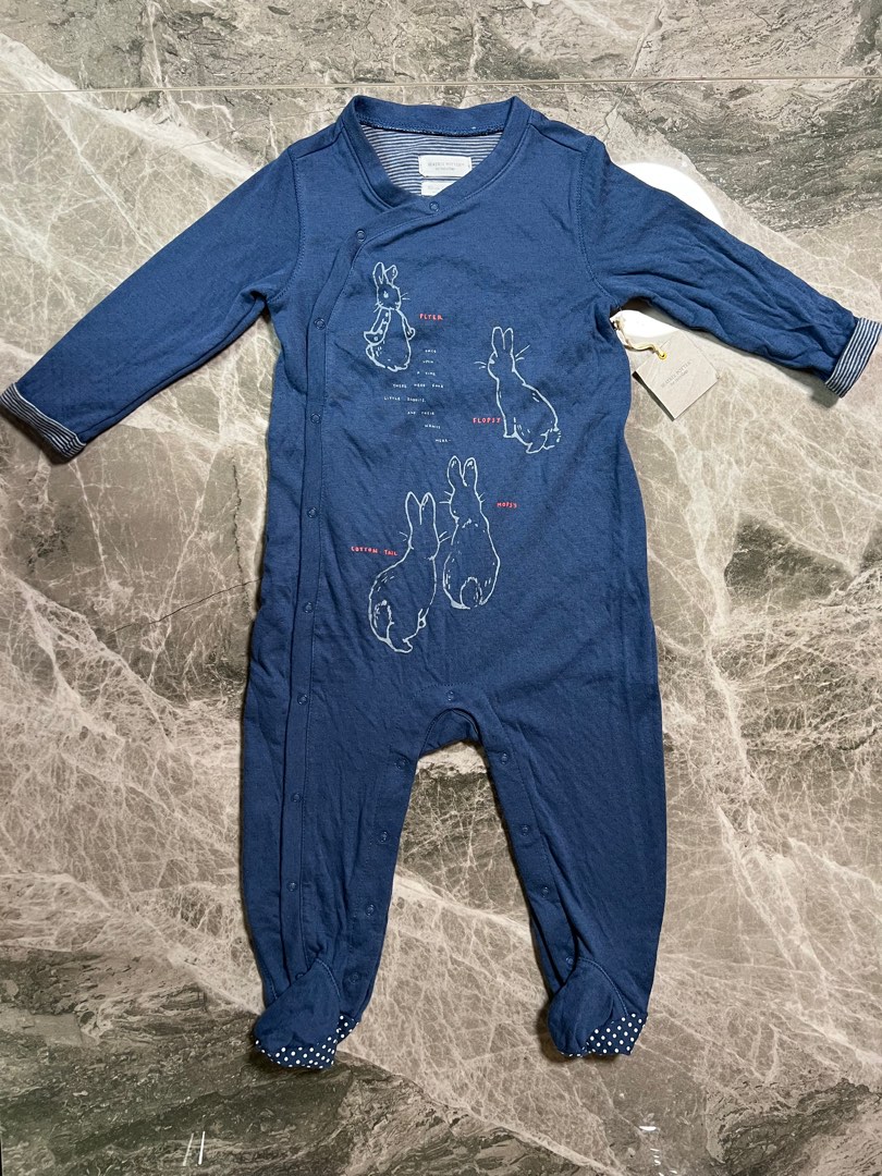 BEATRIX POTTER FOR BABY GAP 全新PETER RABBIT 初生嬰兒12-18 MONTHS