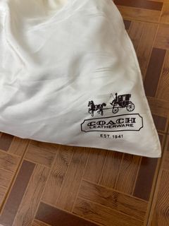 (Category: ) located in . Submitted by marymaryquitecontary (Listing ID 1372586741, Image 1). Description: .