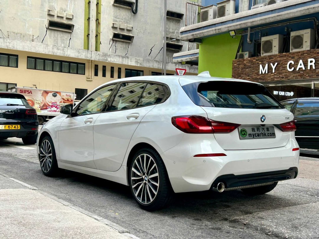 BMW 118i SPORT Auto62864837118850112