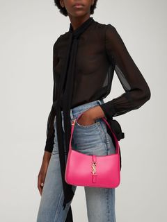 (Category: ) located in . Submitted by ashleydfghjkl (Listing ID 1372603118, Image 1). Description: .