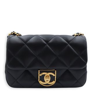 (Category: ) located in . Submitted by luxlexicon (Listing ID 1351232175, Image 1). Description: .