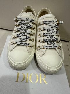 （分類：）位於 。 由 soso1202 提交（商品編號 1372550069，圖片 1）。簡介： 。