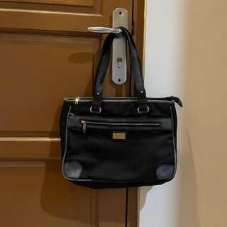 (Kategori: ) berada di . Dikirim oleh urfav_ (ID iklan 1372511379, Gambar 1). Deskripsi: .
