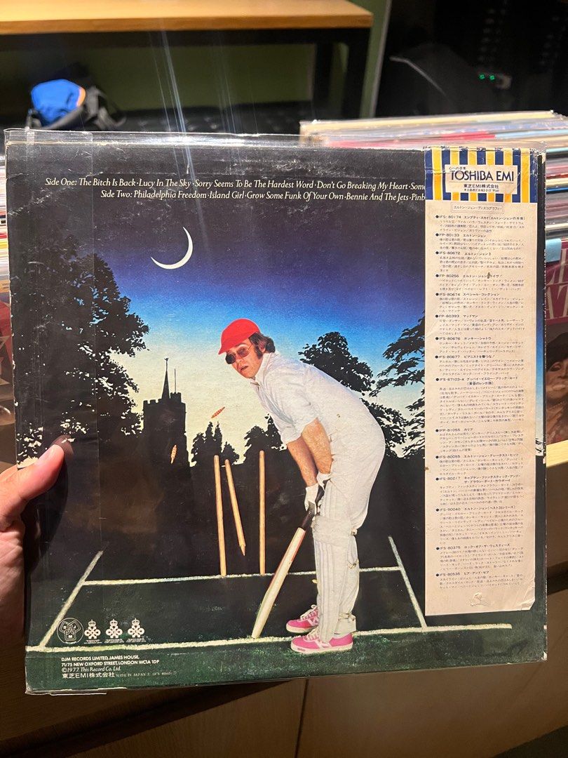 Elton John Greatest Hits Vol 2 (Category: Vinyls) located in Mandaluyong City. Submitted by kimauricio (Listing ID 1372527611, Image 2). Description: VG++.