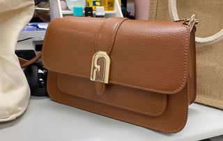 （分類：）位於 。 由 tangfourfour 提交（商品編號 1372643085，圖片 1）。簡介： 。