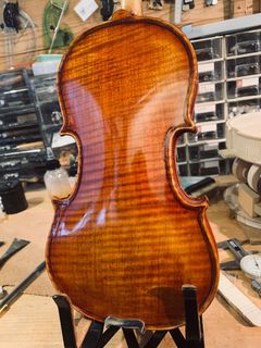 （分類：）位於 。 由 gracewood_violinmaking 提交（商品編號 1372472363，圖片 1）。簡介： 。