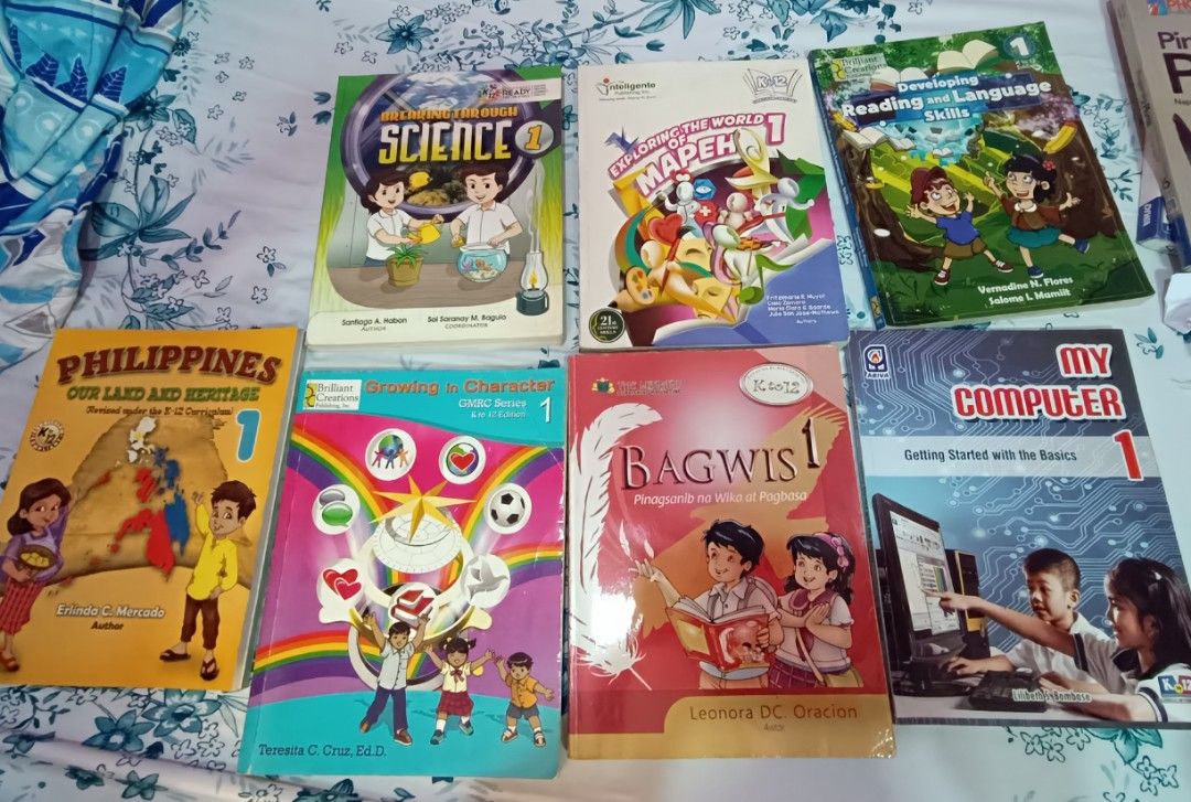 Grade 1 Textbooks (Category: Textbooks) located in Quezon City. Submitted by jam273 (Listing ID 1372631009, Image 1). Description: .
