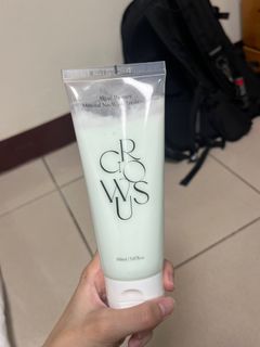 由 y_u_u_u (刊登 ID 1372632951，圖片 1) 提交，位於 的 (類別：)，說明：。