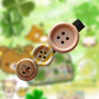 (Category: ) located in . Submitted by cl0ver_fridayjam (Listing ID 1372602859, Image 1). Description: .