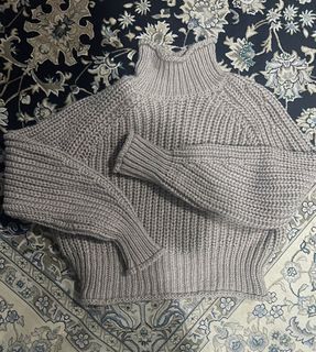 (Category: ) located in . Submitted by hannebloom (Listing ID 1372629271, Image 1). Description: .