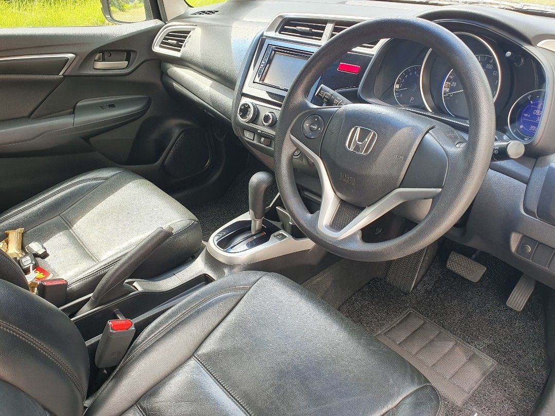 Honda Fit 1.3 G F-Package (A)62887424627073114