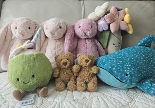 (Category: ) located in . Submitted by jxtionggg (Listing ID 1372531863, Image 1). Description: .