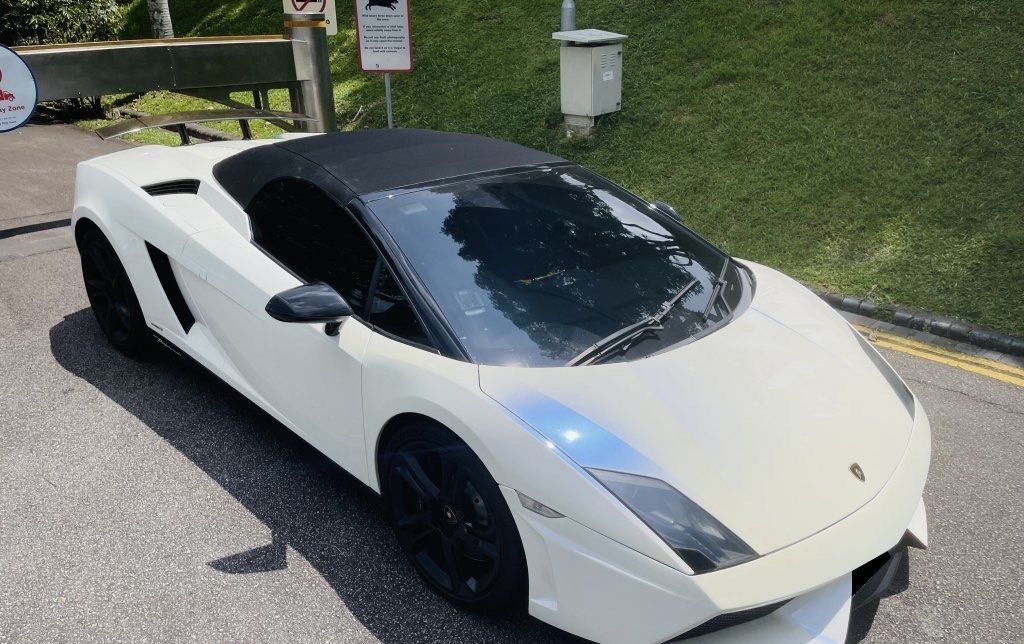 Lamborghini for rental (Category: Car Rental) located in Singapore. Submitted by allmotoring.sg (Listing ID 1372506156, Image 3). Description: Lamborghini for rental . Minimum 6 months. Deposit $30k Rental $7000 whatapps fed Wu 81000999.
