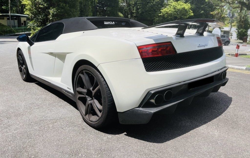 Lamborghini for rental (Category: Car Rental) located in Singapore. Submitted by allmotoring.sg (Listing ID 1372506156, Image 2). Description: Lamborghini for rental . Minimum 6 months. Deposit $30k Rental $7000 whatapps fed Wu 81000999.