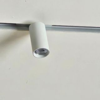 (Category: ) located in . Submitted by ahmlss1 (Listing ID 1372528987, Image 1). Description: .