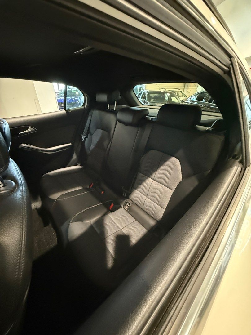 梅赛德斯-奔驰 GLA 系列 GLA180 (A)62885347840643114