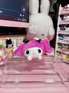 (Category: ) located in . Submitted by yearofthebunny (Listing ID 1372575909, Image 1). Description: .