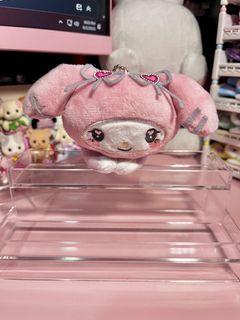 (Category: ) located in . Submitted by yearofthebunny (Listing ID 1372577569, Image 1). Description: .