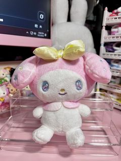 (Category: ) located in . Submitted by yearofthebunny (Listing ID 1372576537, Image 1). Description: .