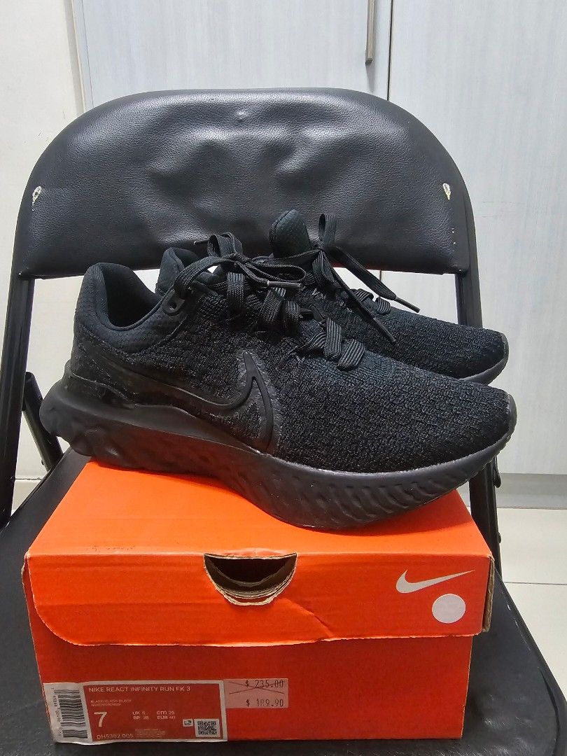 Nike Epic react (Category: Casual shoes) located in Singapore. Submitted by outdoorsecretbase01 (Listing ID 1372639072, Image 1). Description: Nike Epic React Size 7 Brand New RFS: impulse buy and don't need at all.