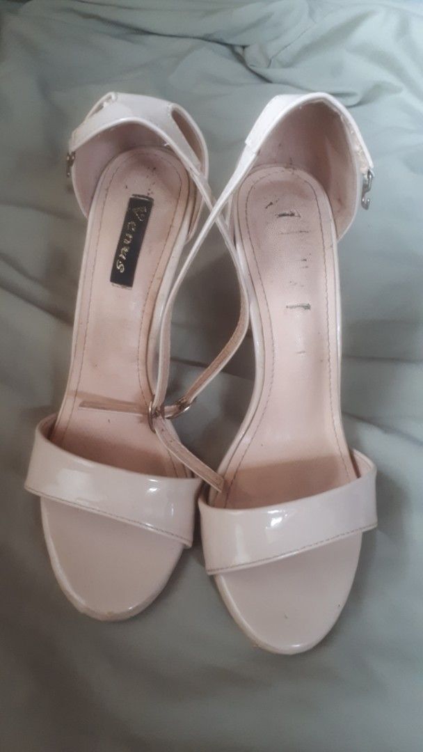 Venus pageant heels (Category: Heels) located in Bangued. Submitted by de_clutterrr (Listing ID 1372559643, Image 1). Description: - original venus - color nude - obvious signs of wear (check photos) - rfs: not used anymore, need funds - negotiable - dm for more info.