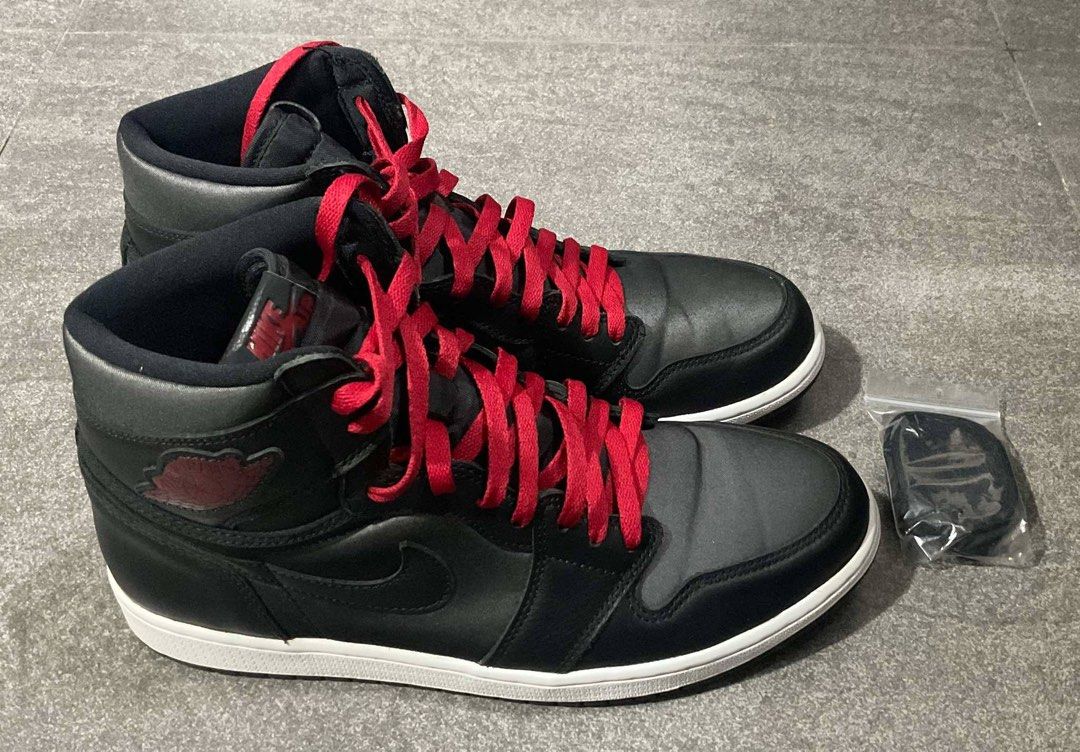 Original Jordan 1 High (Category: Sneakers) located in Cavite. Submitted by jembc (Listing ID 1372486987, Image 3). Description: Original Jordan 1 High Colorway: Black Satin Gym Red Size: US 11 Mens No box With original free lace Guaranteed original bought in Jordan Manila/Titan/Nike Park Access Slightly negotiable Can send more pictures for serious buyers Buyer will shoulder shipping fee Payment first basis.