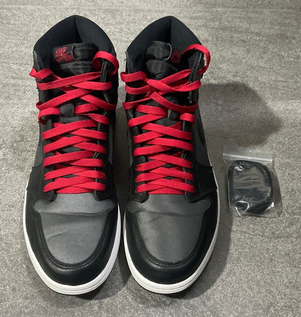 Original Jordan 1 High (Category: Sneakers) located in Cavite. Submitted by jembc (Listing ID 1372486987, Image 1). Description: Original Jordan 1 High Colorway: Black Satin Gym Red Size: US 11 Mens No box With original free lace Guaranteed original bought in Jordan Manila/Titan/Nike Park Access Slightly negotiable Can send more pictures for serious buyers Buyer will shoulder shipping fee Payment first basis.