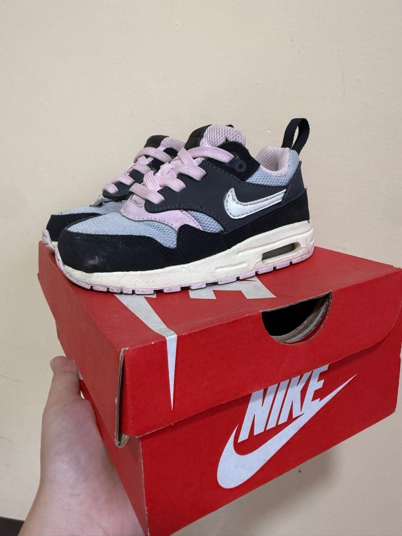 Original NIKE AIRMAX 1 for toddler (Category: Babies & Kids Fashion) located in Caloocan City. Submitted by einaaaaam (Listing ID 1372504046, Image 1). Description: Bought for 3,345 thru Nike Official Store Size 7C - 13cm With Original Box.