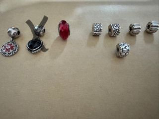 (Category: ) located in . Submitted by ladylyna (Listing ID 1372601466, Image 1). Description: .