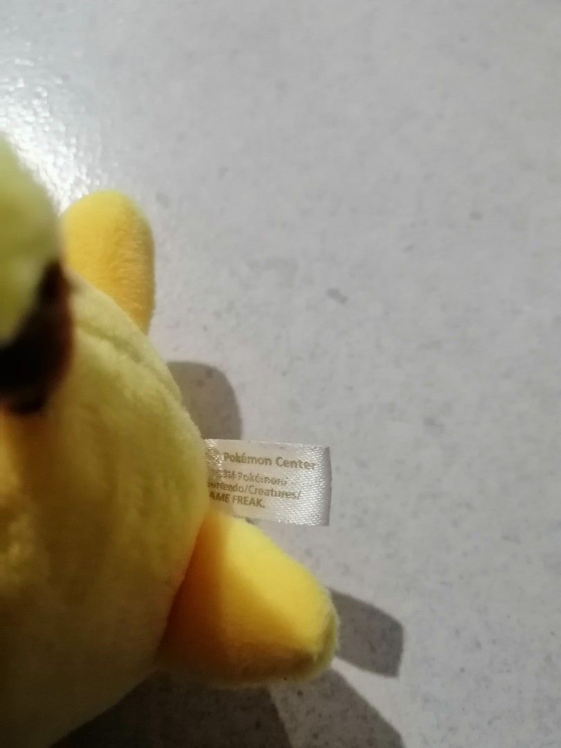 Pikachu pokemon bag charm (Category: Character Goods) located in Baguio. Submitted by zalille (Listing ID 1372565281, Image 3). Description: Pokemon center tag.