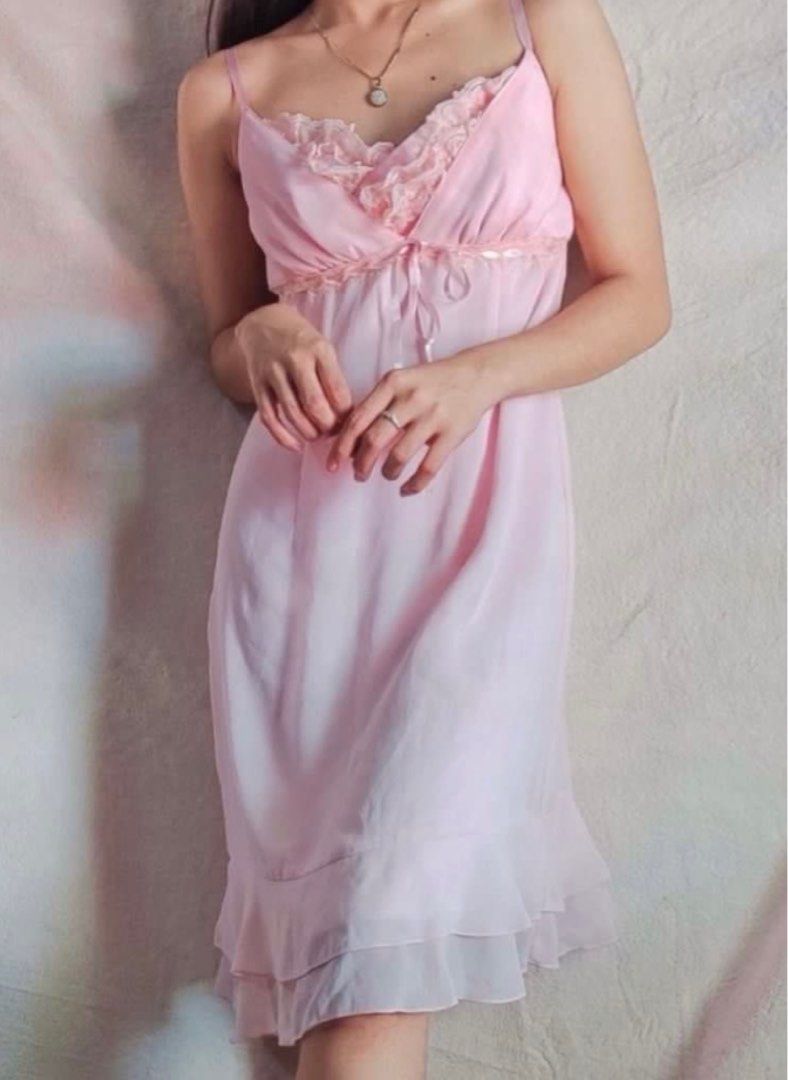Rush Sale-Pink Mini Dress (Category: Dresses) located in Bayombong. Submitted by vintednivia (Listing ID 1372516239, Image 2). Description: L: 30” Bust: 32A - 33 B Waist: 25-28 Has a zipper on the side.