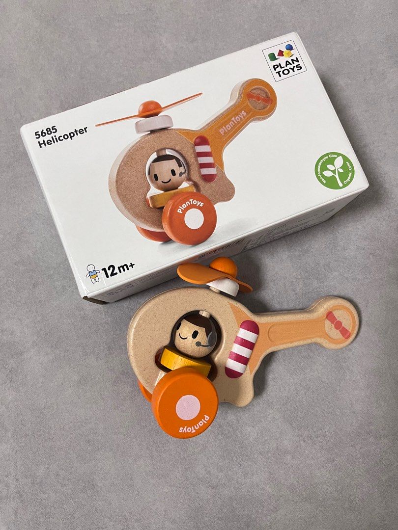 由 Cindy1100 (刊登 ID 1372608283，圖片 1) 提交，位於 新北市 (New Taipei) 的 Plantoys 轉轉直升機 (類別：嬰兒玩具)，說明：。