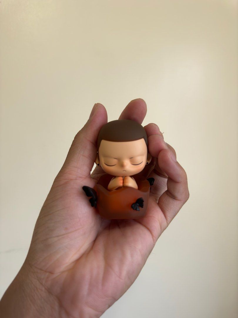 POP MART KUBO ETERNAL AMBER (Category: Designer & Blind Box Toys) located in Cavite. Submitted by devareaux (Listing ID 1372571258, Image 1). Description: No box but with his authentication card Payment through GCASH you can bundle it with some of my still available items .