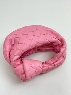 (Category: ) located in . Submitted by collynluxurybag (Listing ID 1372643550, Image 1). Description: .