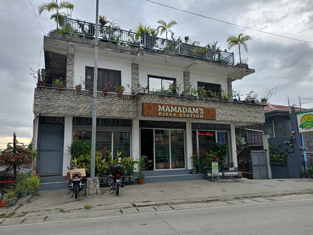 (Category: ) located in . Submitted by rmvlistings (Listing ID 1372582242, Image 1). Description: .