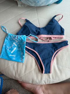 (Category: ) located in . Submitted by jinglesells (Listing ID 1372493670, Image 1). Description: .