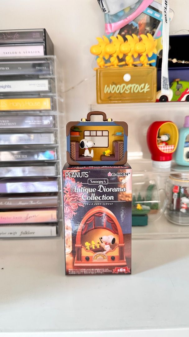 Snoopy blind box Antique Diorama Collection (Category: Designer & Blind Box Toys) located in Manila. Submitted by cats_and_everything (Listing ID 1372543651, Image 2). Description: Brand new & sealed the one in the photo is my personal pull rfs: duplicate pull !!.