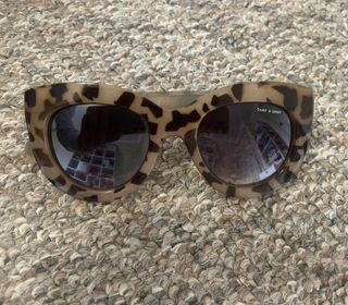 (Category: ) located in . Submitted by amraluckett (Listing ID 1372527228, Image 1). Description: .