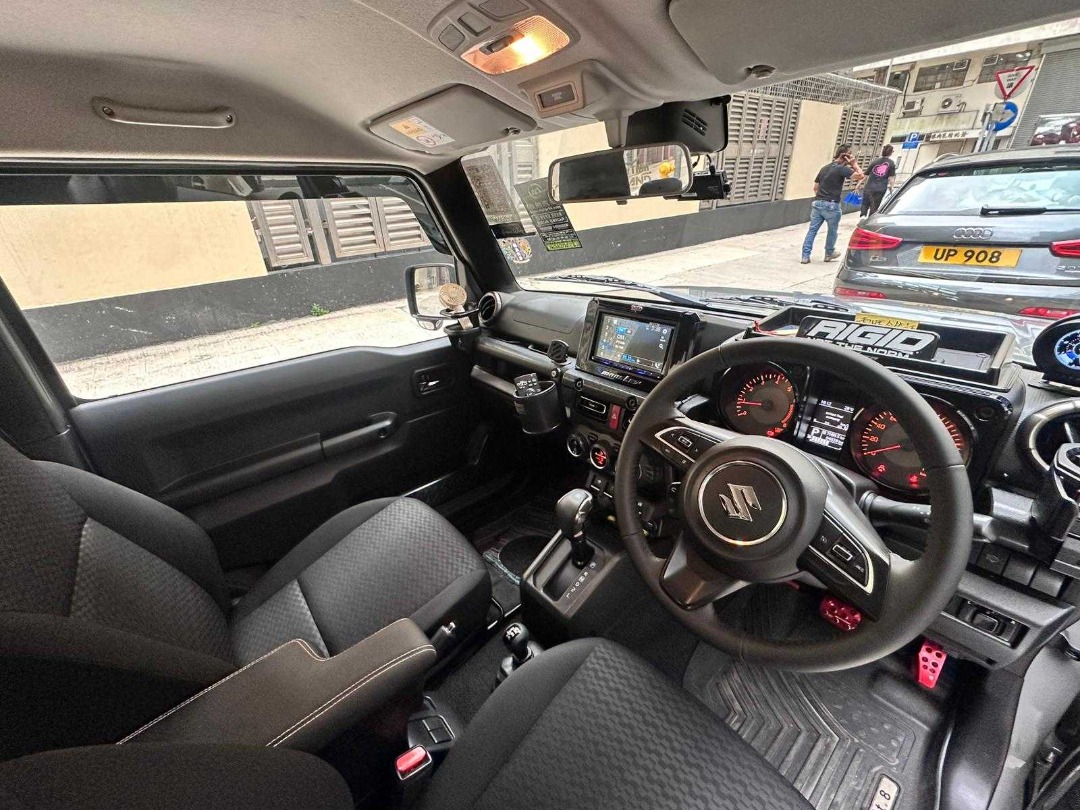 Suzuki Jimny Auto62863128413186114