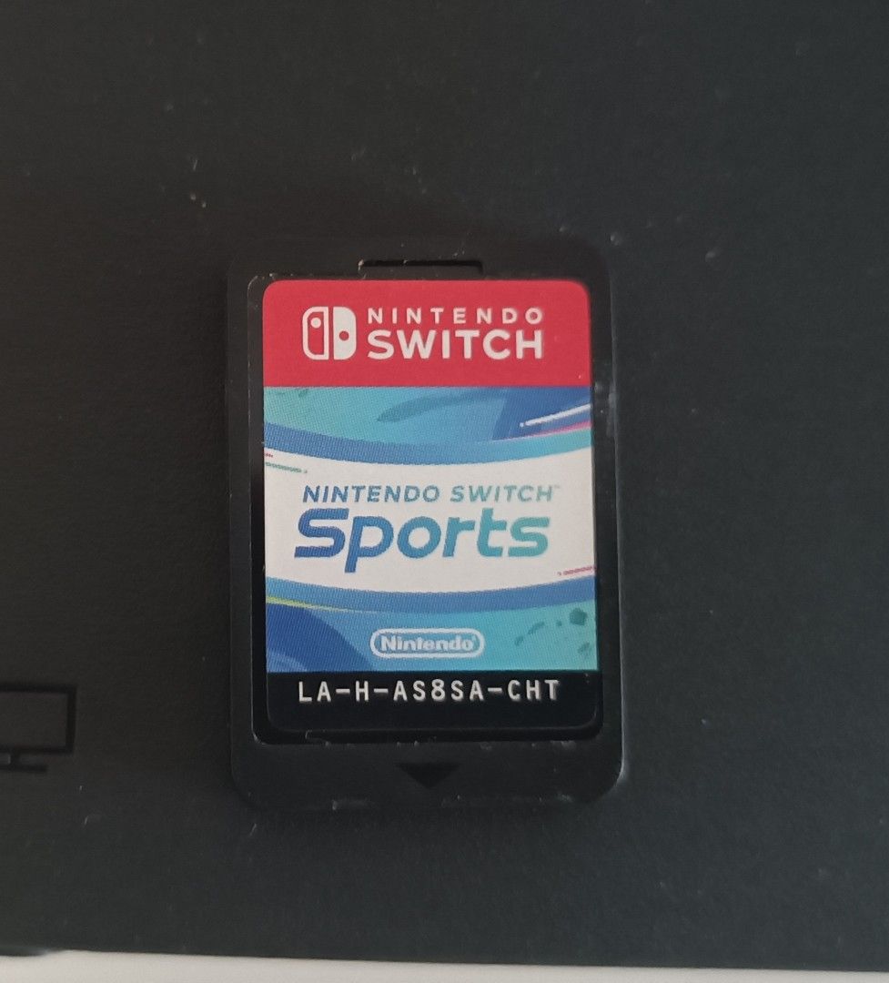 Switch （分類：Nintendo 任天堂）位於 Hong Kong。 由 rey668668 提交（商品編號 1372630089，圖片 3）。簡介： 主機, 兩個手控, 5games, Mario Kart DX機內 跟盒。